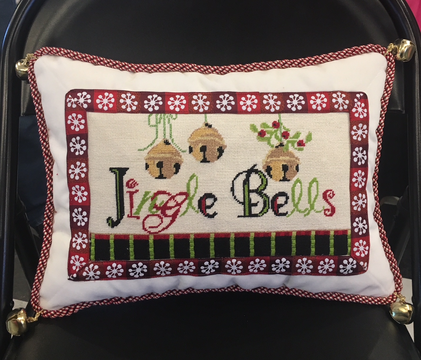 The Enriched Stitch Wilton, CT Needlepoint Classes & Clubs, Thread